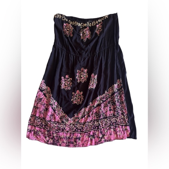Elegant Black and Pink Embroidered a wikd thyme STRAPLESS dress SIZE 3X black - Picture 2 of 10